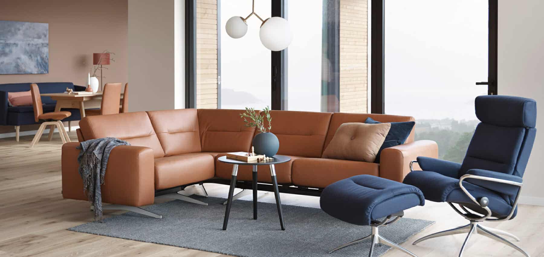 How to choose the right leather sofa for your modern home in Utah - Modern leather furniture in contemporary style living room