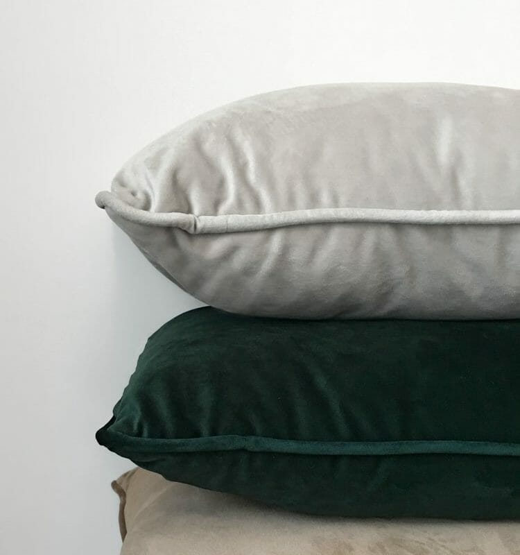 Throw Pillows for a Contemporary Sofa